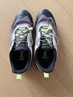 On Running Women's Trail Shoes in Lavender, Black and Cream